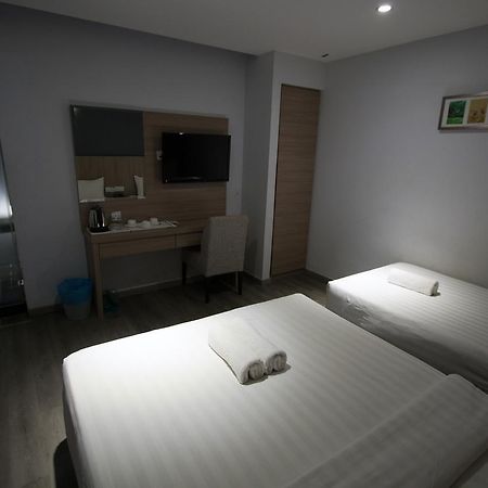 Hotel 99 Pusat Bandar Puchong Eksteriør billede