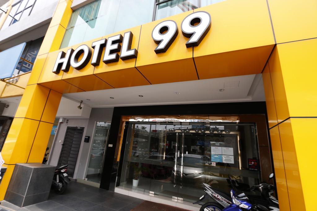 Hotel 99 Pusat Bandar Puchong Eksteriør billede
