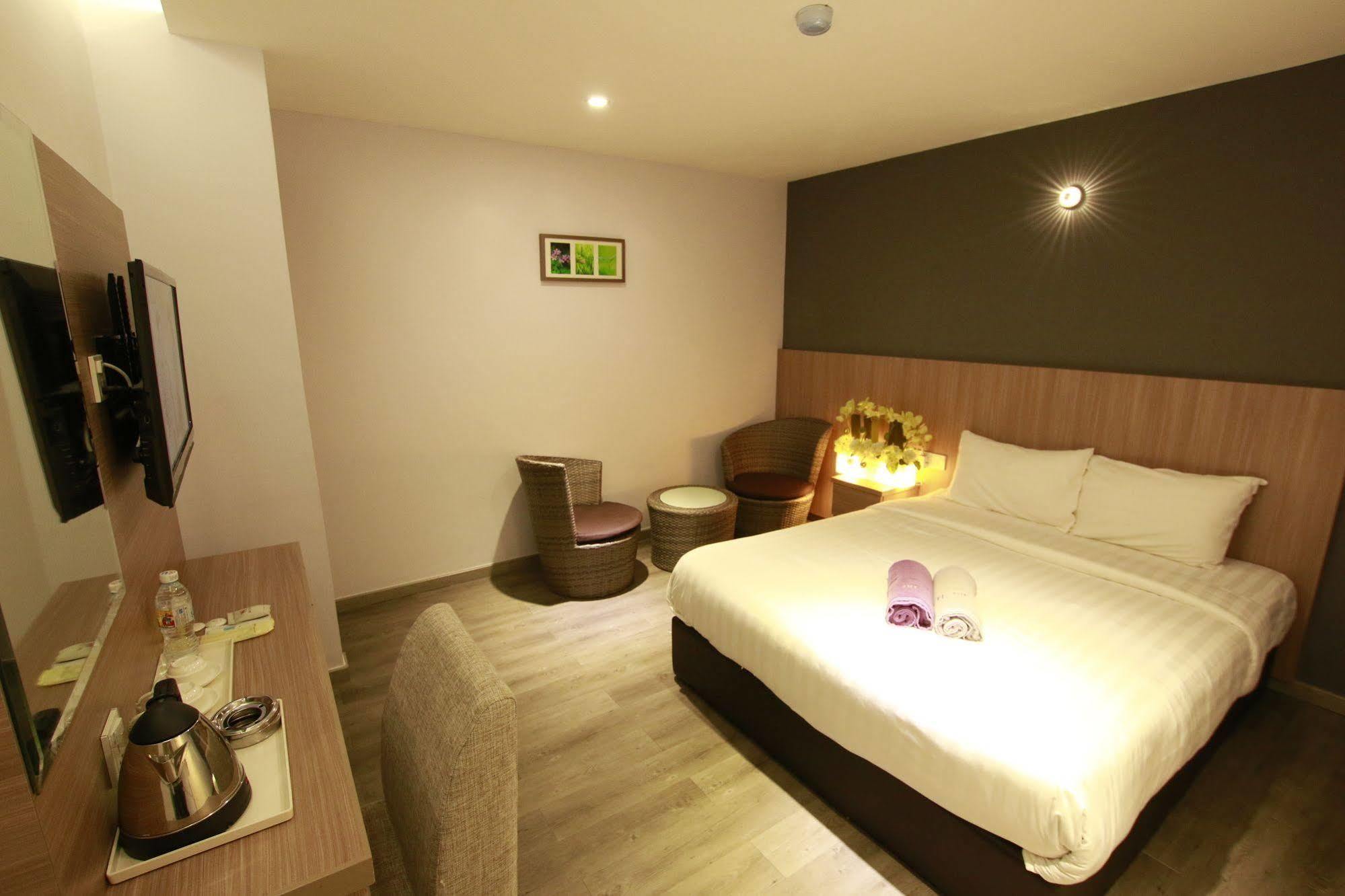 Hotel 99 Pusat Bandar Puchong Eksteriør billede