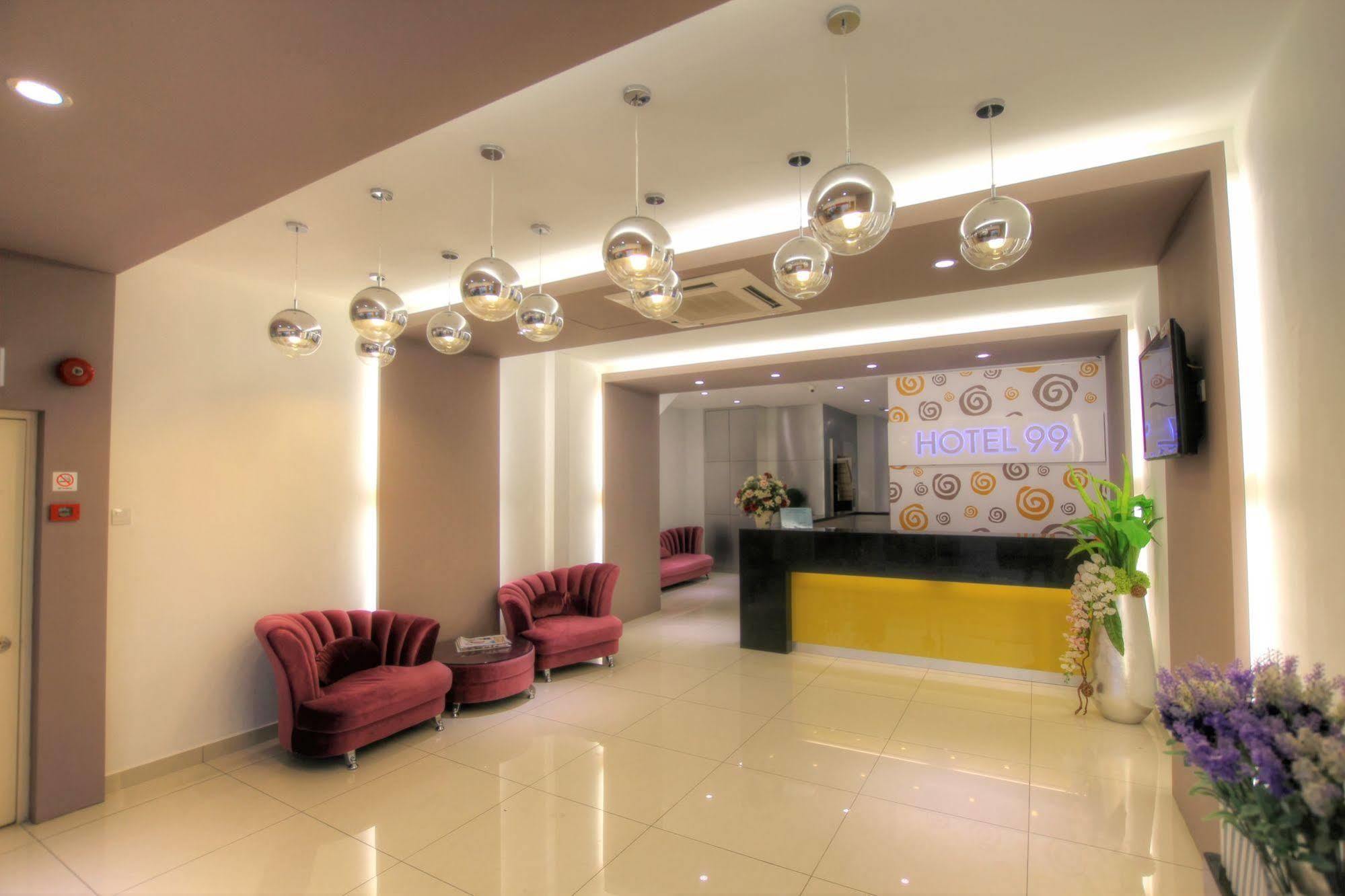 Hotel 99 Pusat Bandar Puchong Eksteriør billede