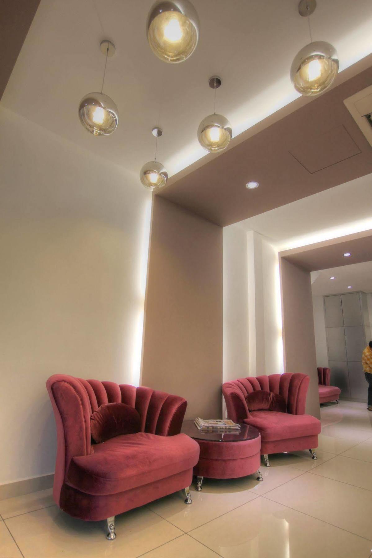 Hotel 99 Pusat Bandar Puchong Eksteriør billede
