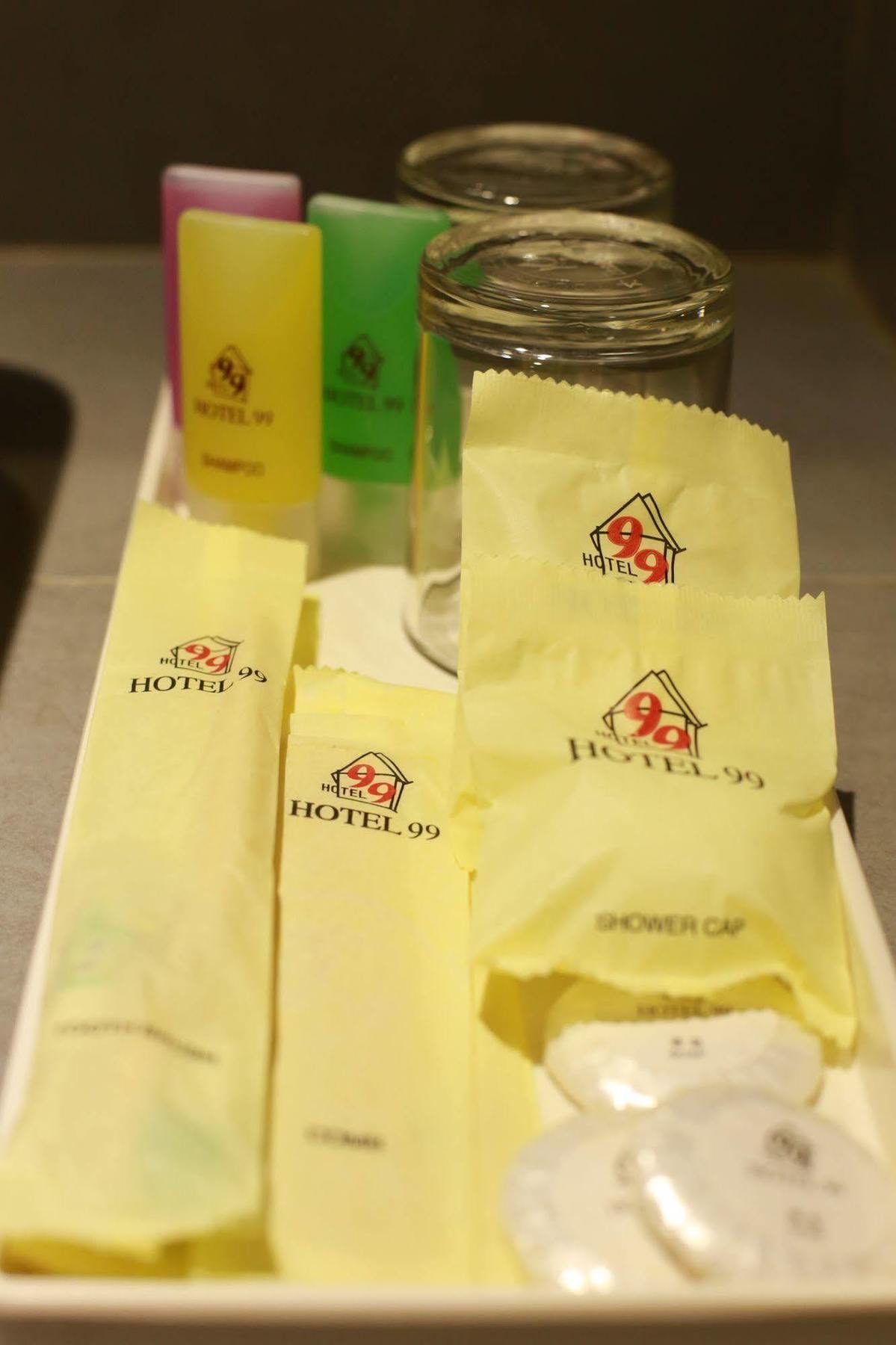 Hotel 99 Pusat Bandar Puchong Eksteriør billede