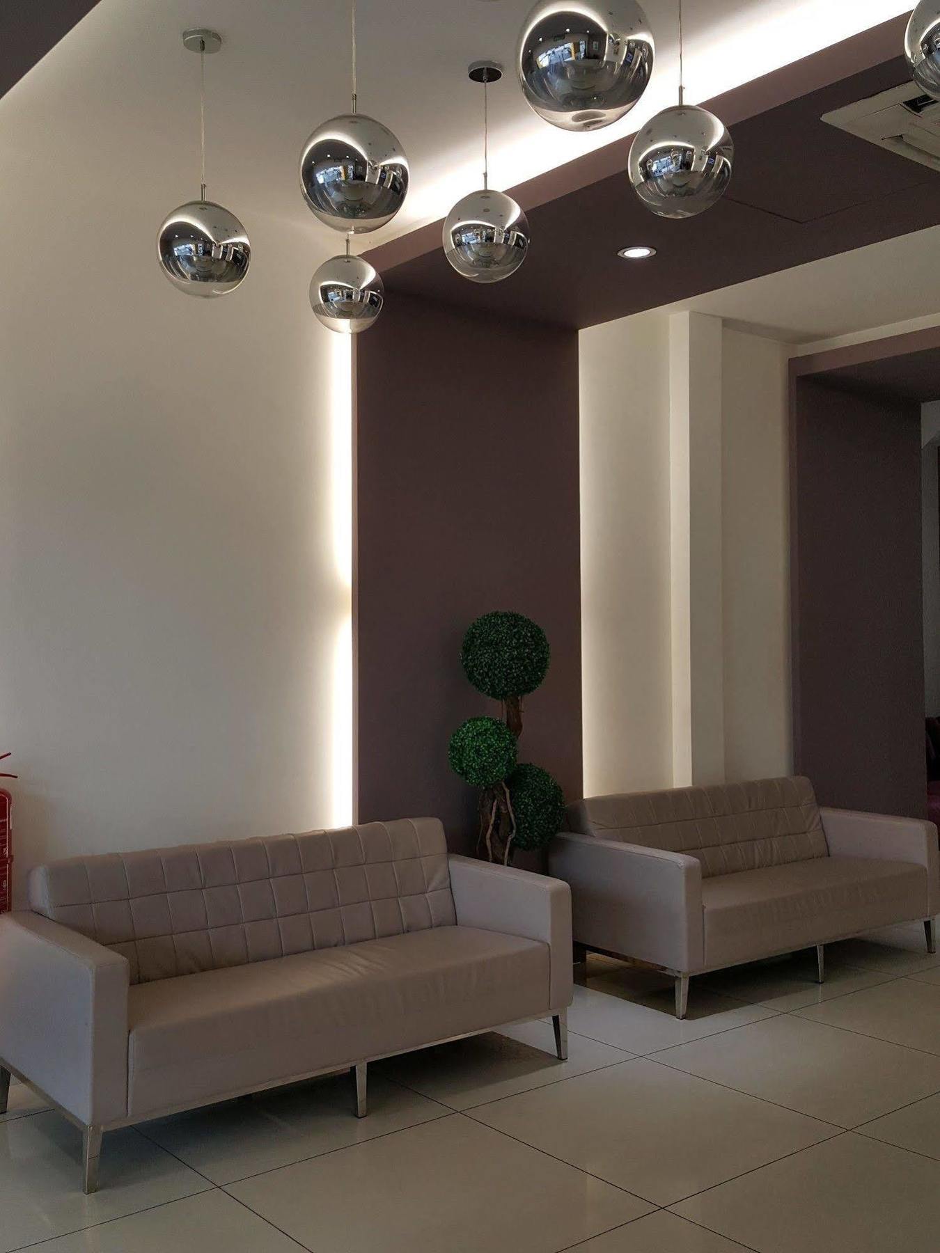 Hotel 99 Pusat Bandar Puchong Eksteriør billede